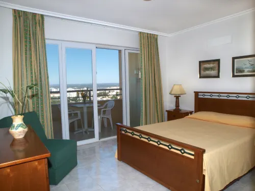 Apartamentos Jardins da Rocha Photos