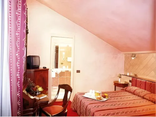 Hotel le Boulevard Rooms Photos