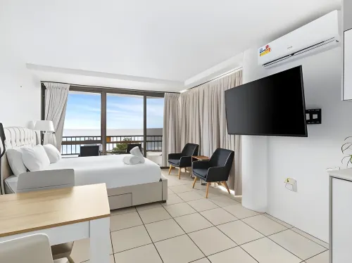 Bayview Tower Featured Photos