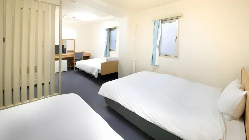 Hotel Green Well Photos