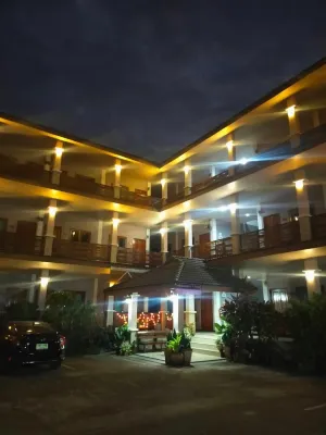 M Grand Hotel Exteriör Photos