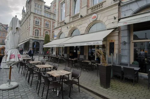 Hotel Industrie Dining Photos