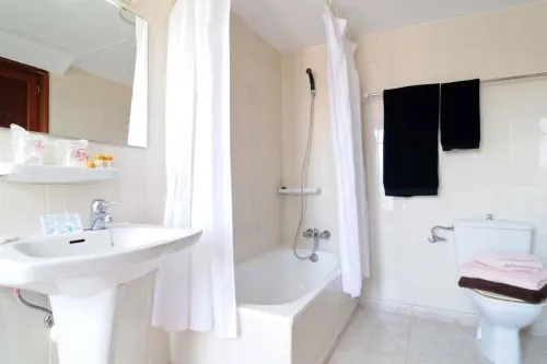 Hotel Balear Chambres Photos