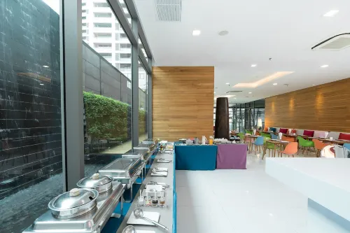 Seven Zea Chic Hotel Restauration Photos
