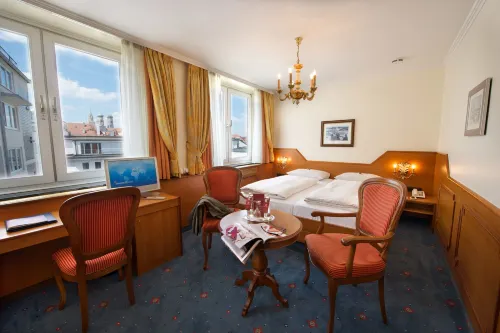 Hotel Torbräu Zimmer Photos