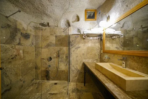 Cave Hotel Saksagan Rooms Photos
