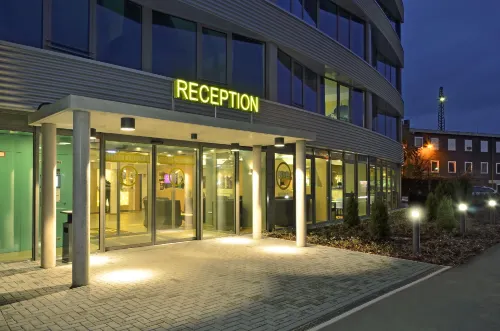 B&B HOTEL Göttingen-City Exterior Photos