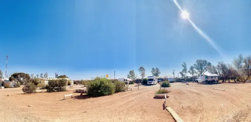Opal Inn Hotel, Motel, Caravan Park À proximité de l'hôtel Photos