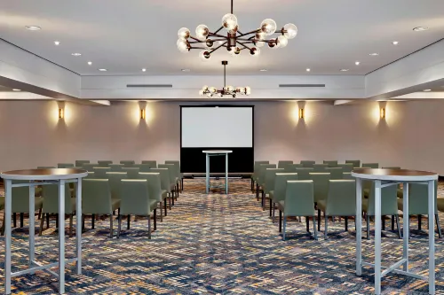 Delta Hotels Calgary Downtown Featured Photos