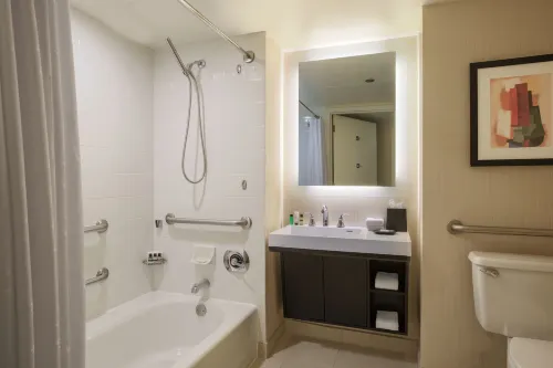 Sheraton Grand Chicago Riverwalk Kamar Photos
