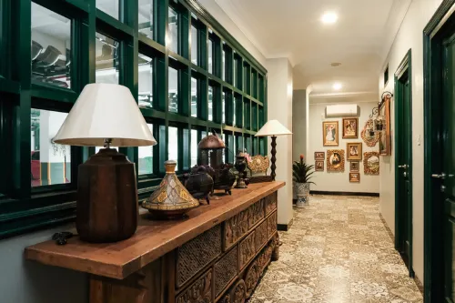 Nonies Huis Cibubur Area Publik Photos