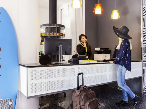 Ibis Styles Brindisi Espaces Affaires Photos