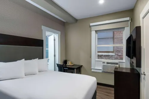 Super 8 by Wyndham San Francisco/Union Square Area Chambres Photos