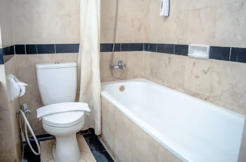 Mega Anggrek Hotel Jakarta Slipi Zimmer Photos