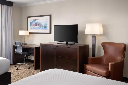 The Lakefront Anchorage Rooms Photos