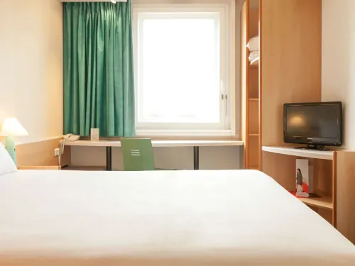 Hôtel Ibis Lyon Caluire Cité Internationale Chambres Photos