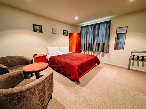 Bealey Avenue Motel Photos