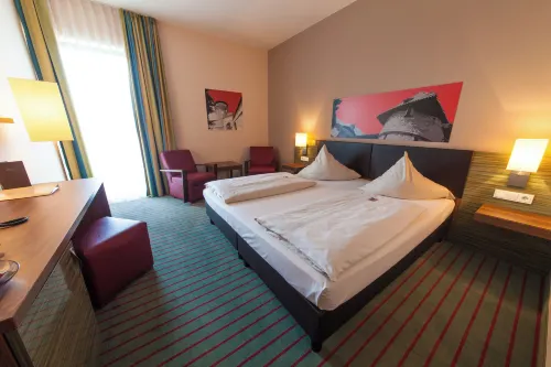 Novina Hotel Tillypark Rooms Photos