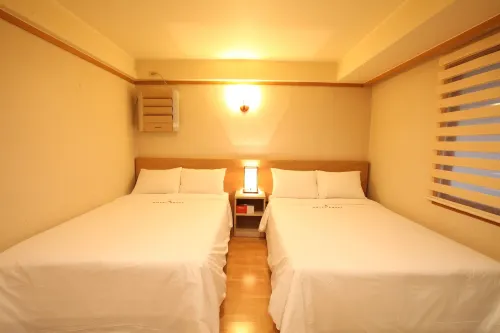 Angel Hotel Photos