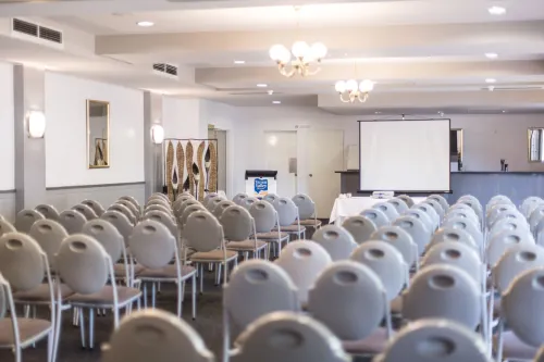 Tamar Valley Resort Grindelwald Business Facilities Photos