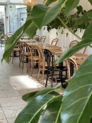 Hotel Alexandra Dining Photos