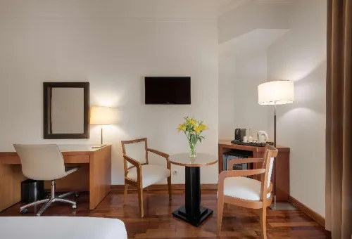 NH Lisboa Campo Grande Номера Photos