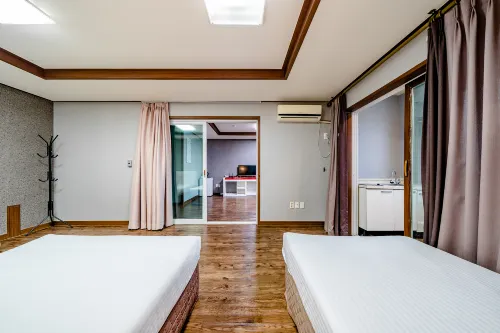 Woorim Hotel Zimmer Photos