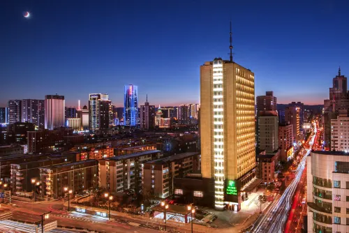 홀리데이 인 타이위안 시티 센터 바이 IHG 호텔 주변 Photos