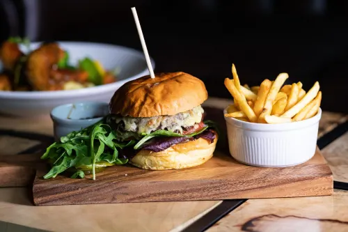 The Kings Arms and Royal Hotel, Godalming, Surrey Dining Photos