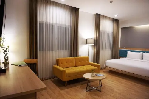Hotel Santika Kelapa Gading Kamar Photos