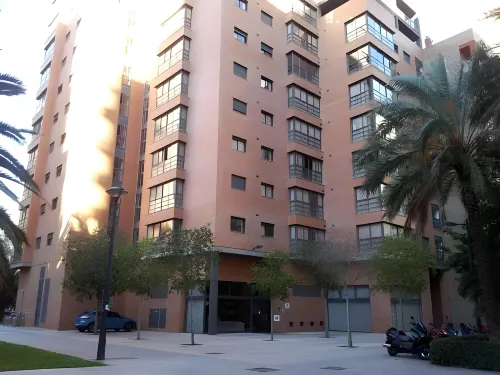 Apartamentos Plaza Picasso Extérieur Photos