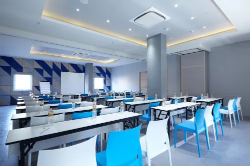 MD7 Hotel Cirebon Fasilitas Bisnis Photos