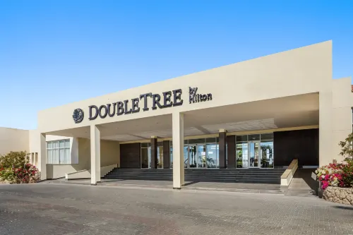 DoubleTree by Hilton Sharm El Sheikh - Sharks Bay Resort Exterior Photos