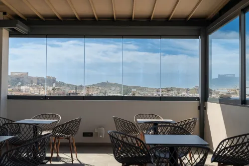 Dunlin Hotel Dining Photos
