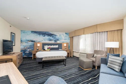 Best Western Plus Marina Gateway Hotel Photos