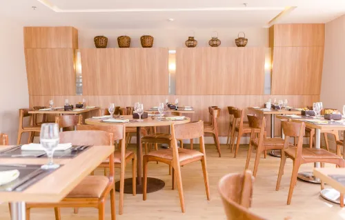 Ritz Copacabana Boutique Hotel Restauration Photos