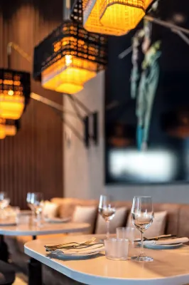 Radisson Blu Hotel at Porsche Design Tower Restauration Photos