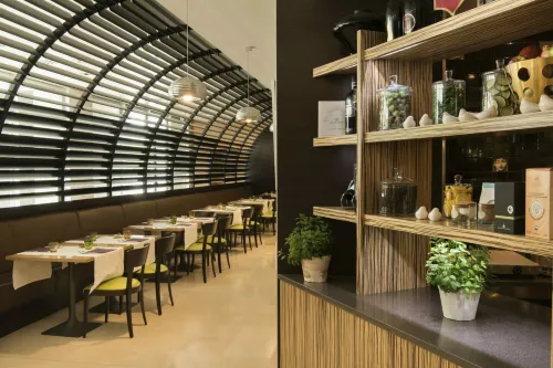 Best Western Premier BHR Treviso Hotel Dining Photos