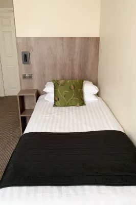 Kensington Gardens Hotel Rooms Photos