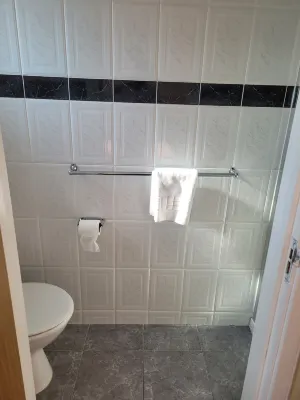 The Gatwick White House Hotel Photos