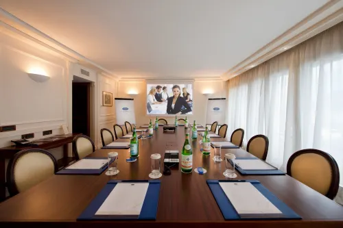 Swiss Diamond Hotel & Spa Espaces Affaires Photos
