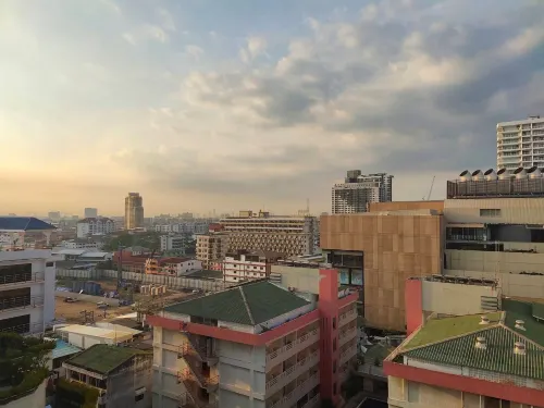 Sunbeam Hotel Pattaya Рядом с отелем Photos
