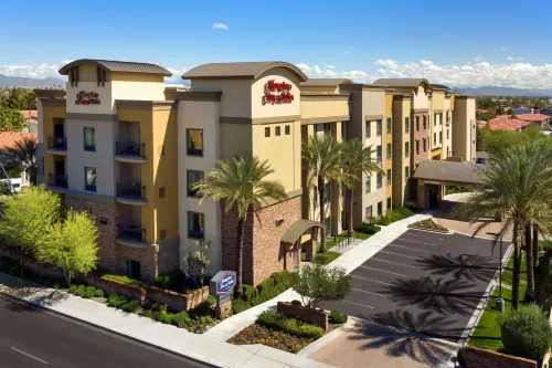 Hampton Inn & Suites by Hilton Phoenix Tempe Exterior Photos