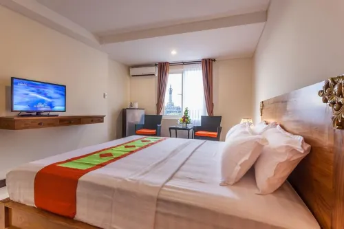 Mahatma Residence Rooms Photos