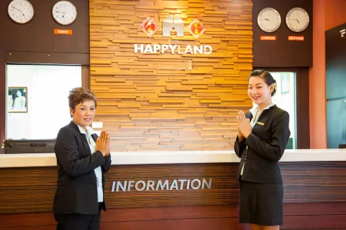 Happyland Mansion Aree comuni Photos