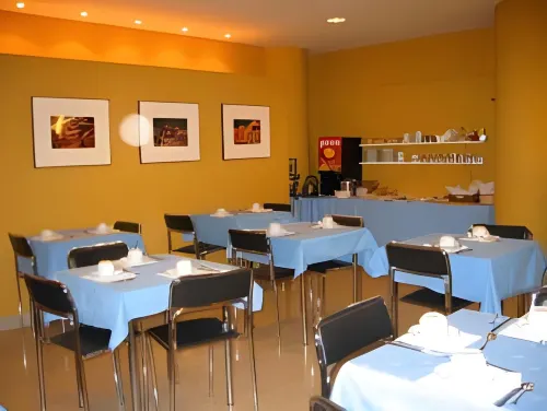 Hotel Photo Zabalburu Dining Photos
