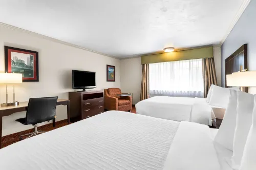 Best Western Plus Parkway Inn Rooms Photos