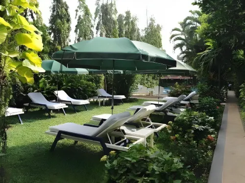 Lokal Phuket "Former K-Hotel" Öffentliche Flächen Photos