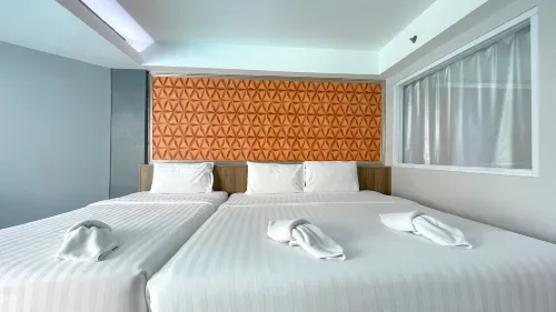 Dragon Beach Resort , Jomtien Beach Pattaya Номера Photos