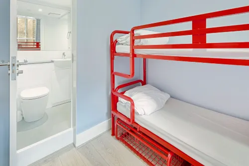 Astor Kensington Hostel Kamar Photos